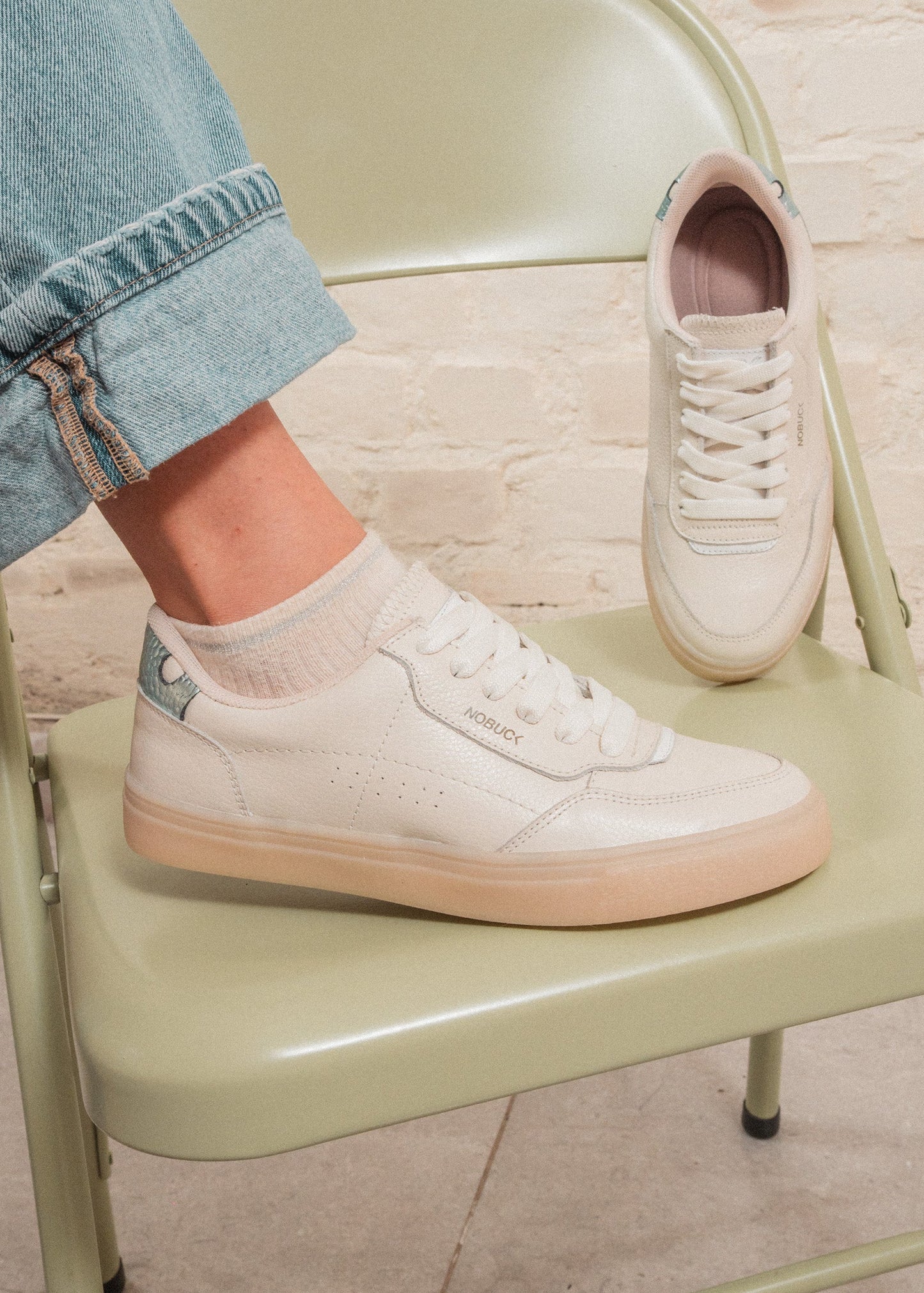 Tenis Nbk Crema