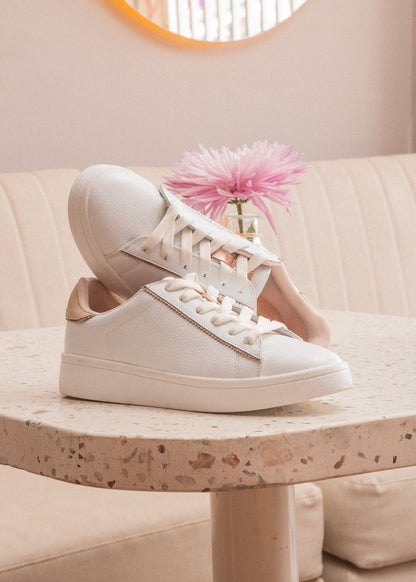 Tenis Essencial Blancos